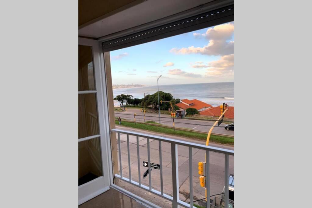 Mar Del Plata Frente Al Mar Biblioteca Leilighet Eksteriør bilde